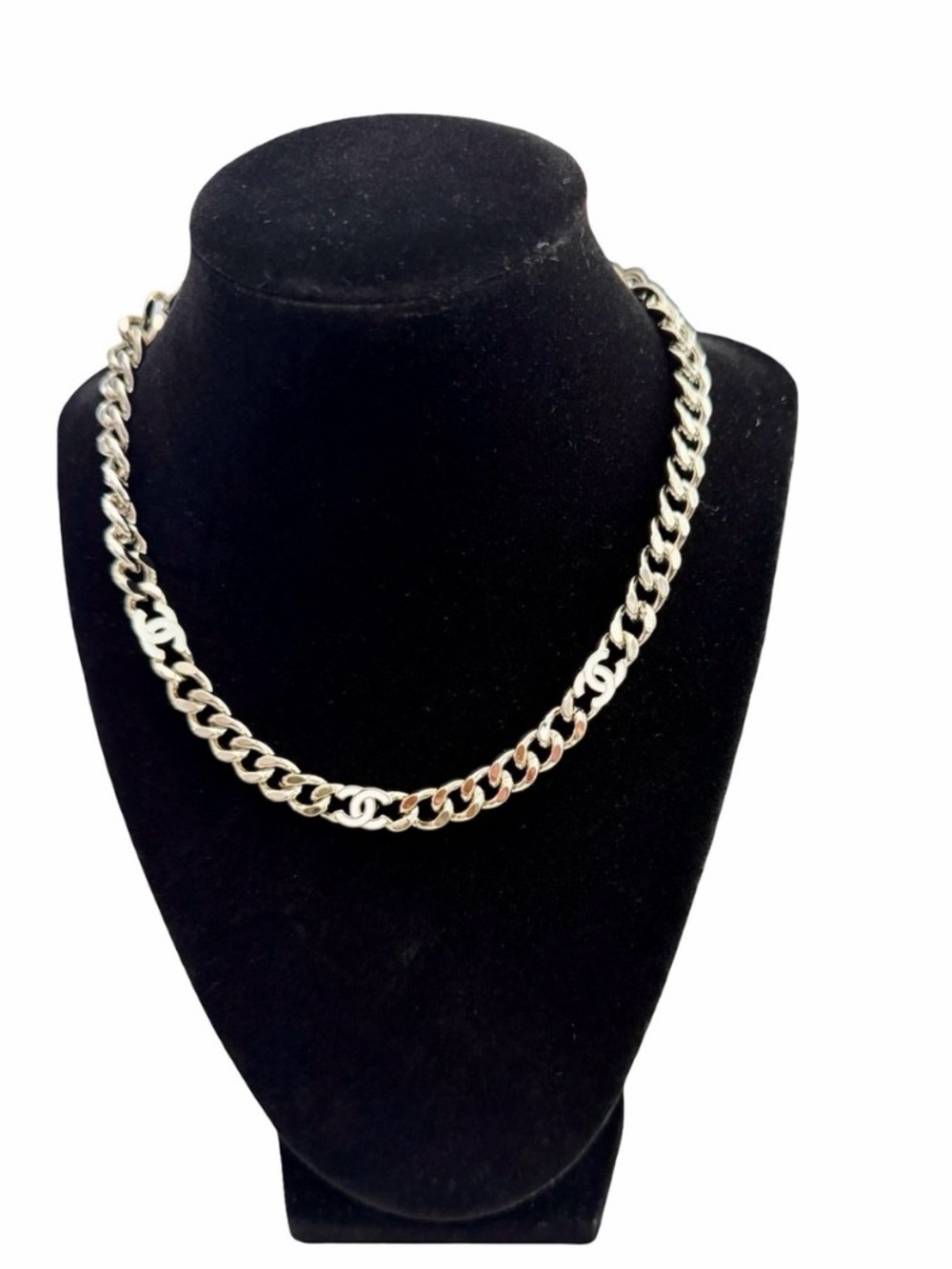 ChaneI Chain Necklace/ Choker Gold-Tone with White Enamel CC logos